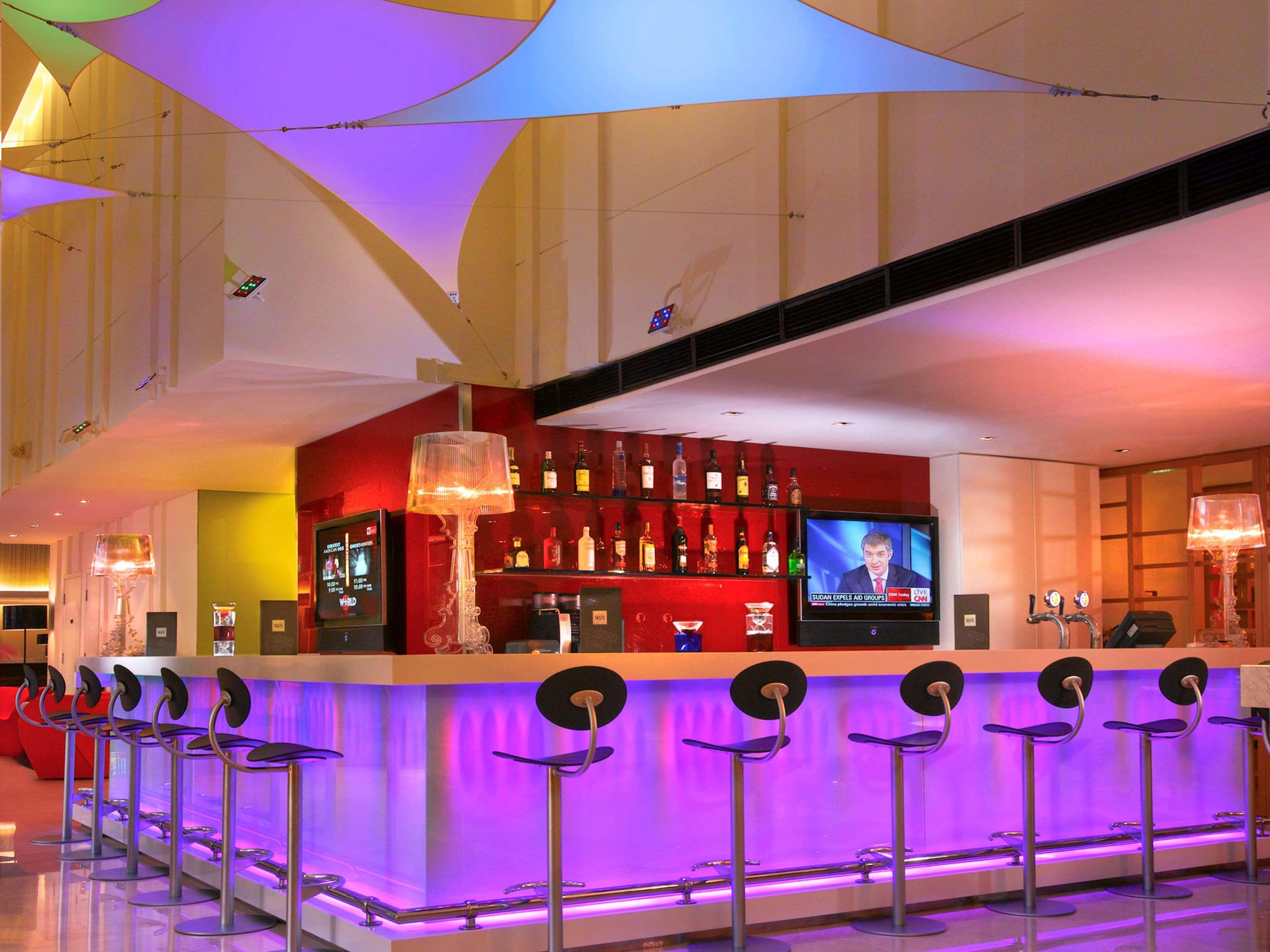 Ibis Singapore On Bencoolen - Newly Renovated Екстер'єр фото