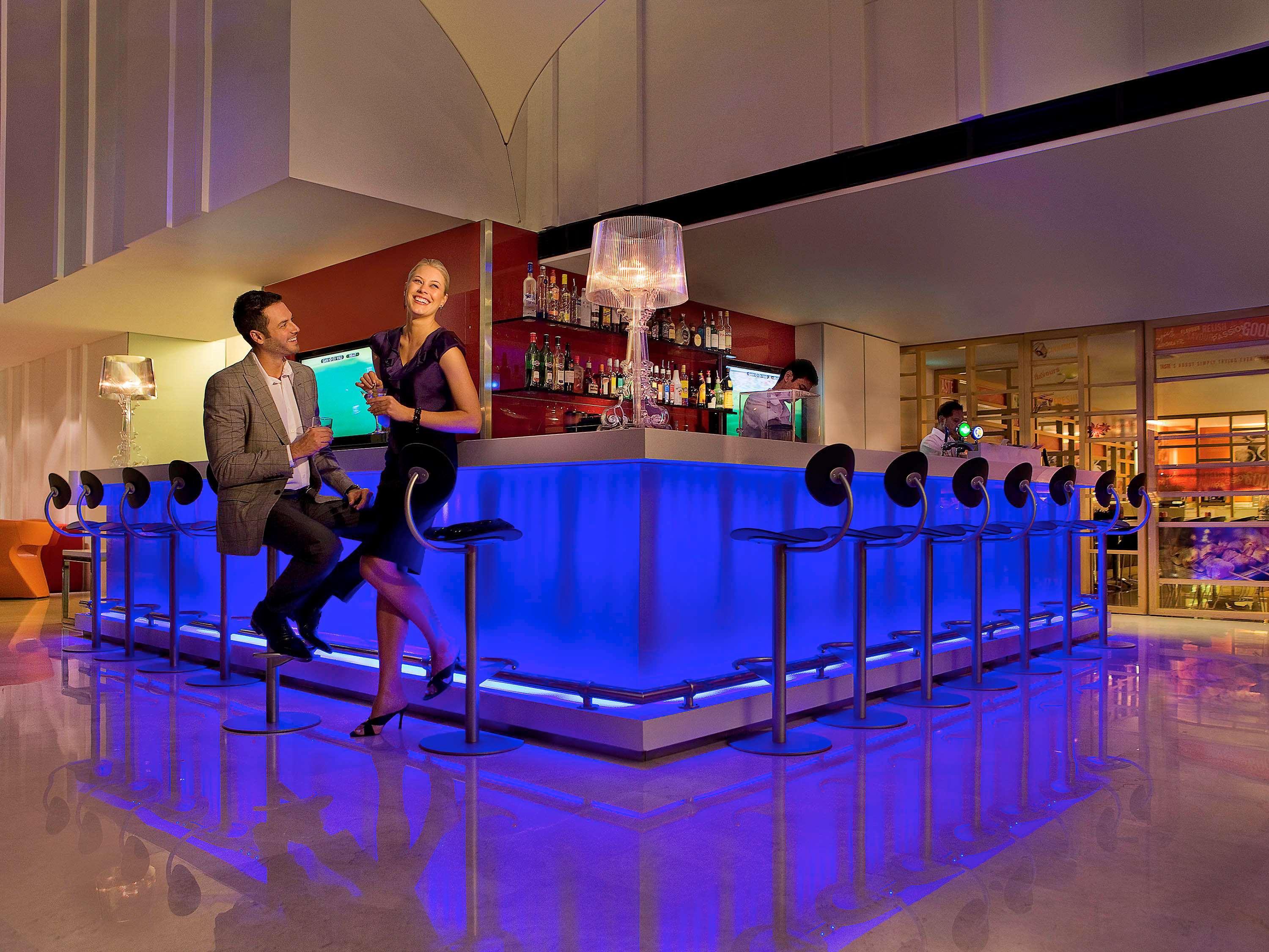 Ibis Singapore On Bencoolen - Newly Renovated Екстер'єр фото