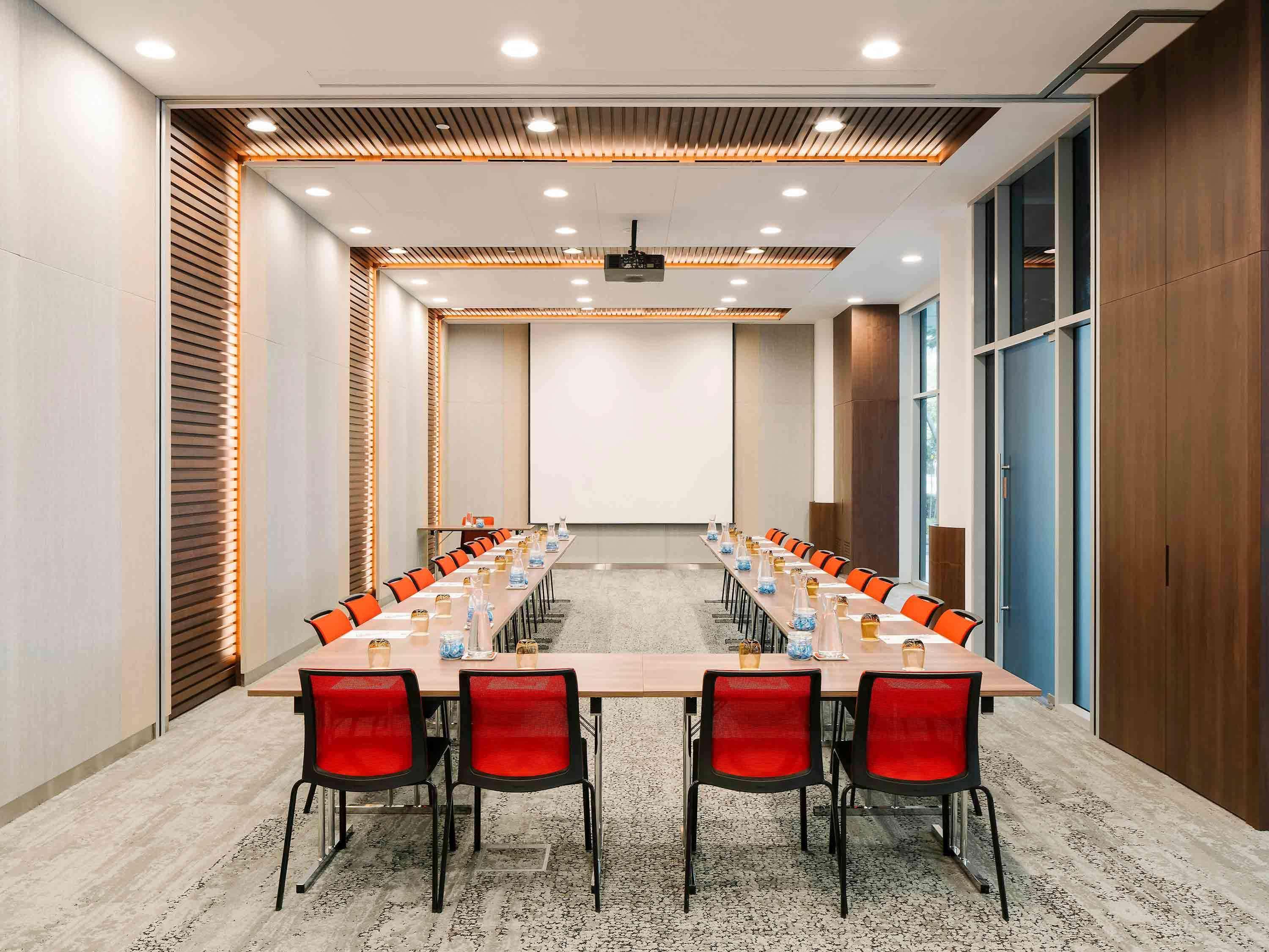 Ibis Singapore On Bencoolen - Newly Renovated Екстер'єр фото