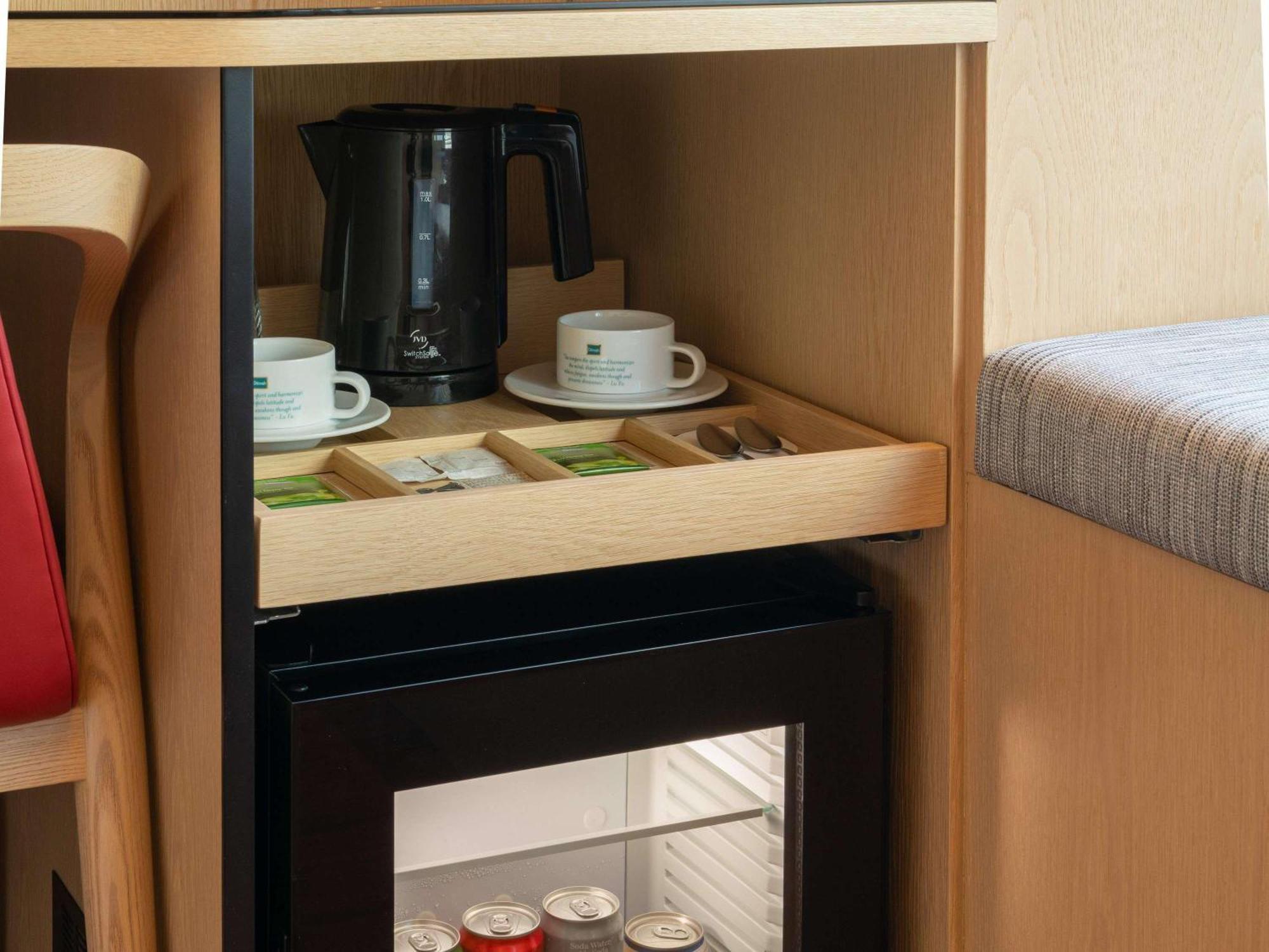 Ibis Singapore On Bencoolen - Newly Renovated Екстер'єр фото